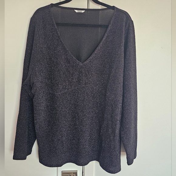 Penningtons BLACK Long-Sleeve Black V-Neck Knit Top Metallic Fibers Size 2X - Picture 3 of 11